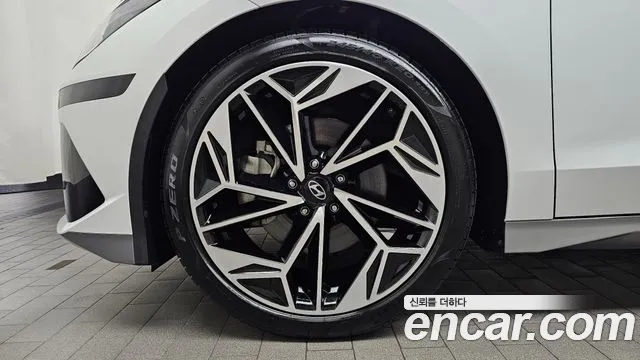 Hyundai IONIQ 6 2022 thumb 5