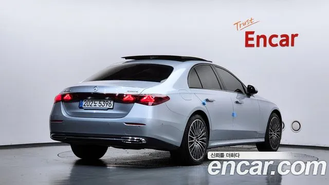 Mercedes-Benz E-Класс 2024 thumb 2