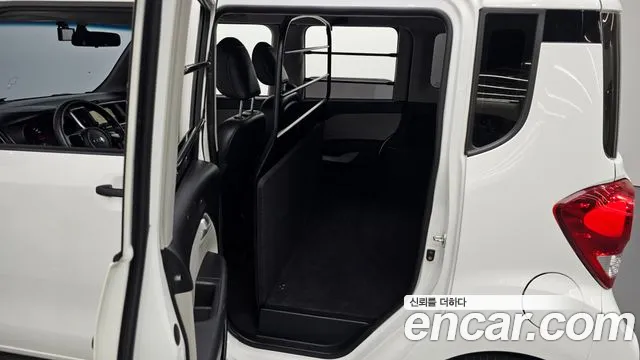 Kia Ray 2018 thumb 11