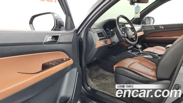 KG_Mobility_Ssangyong Rexton 2020 thumb 10