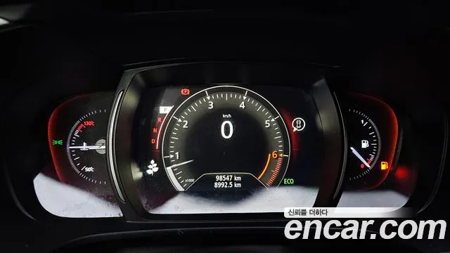 Renault-KoreaSamsung Koleos 2019 thumb 7