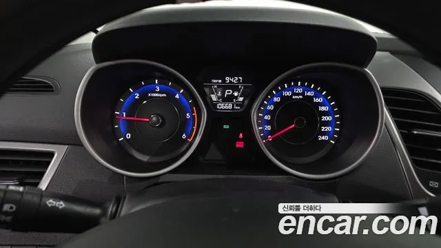 Hyundai Avante 2015 thumb 8