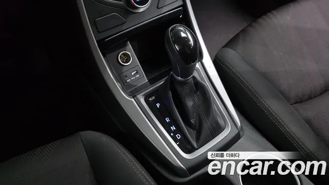 Hyundai Avante 2015 thumb 9