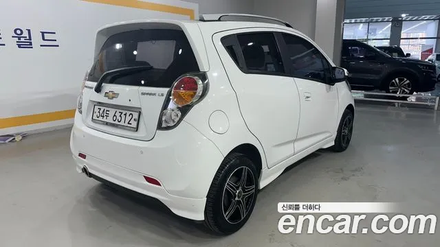 ChevroletGMDaewoo Spark 2011 thumb 4