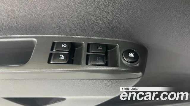 ChevroletGMDaewoo Spark 2011 thumb 8