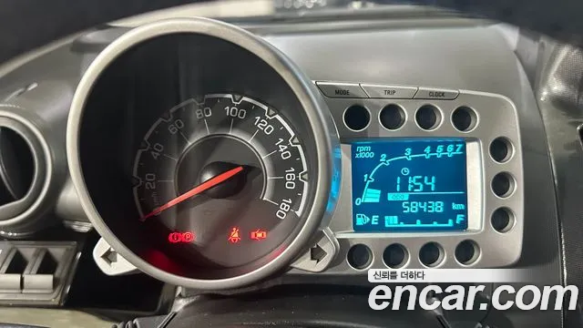 ChevroletGMDaewoo Spark 2011 thumb 10