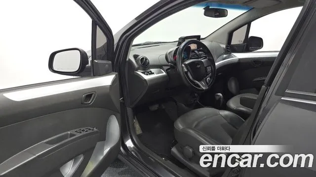 ChevroletGMDaewoo Spark 2014 thumb 10
