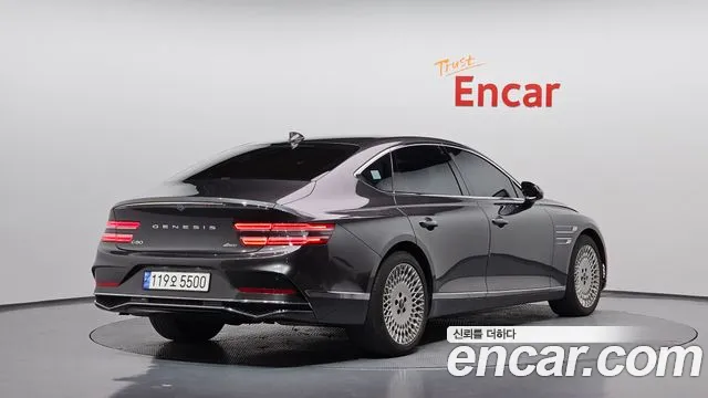 Genesis G80 2024 thumb 2