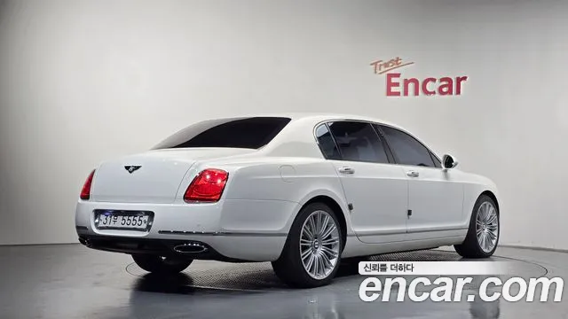 Bentley Flying Spur 2009 thumb 2