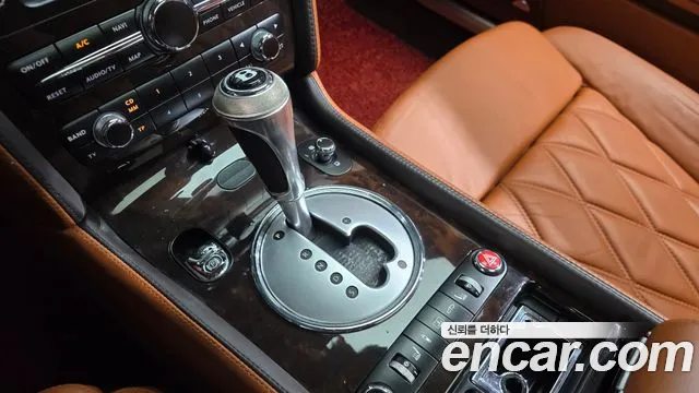 Bentley Flying Spur 2009 thumb 9