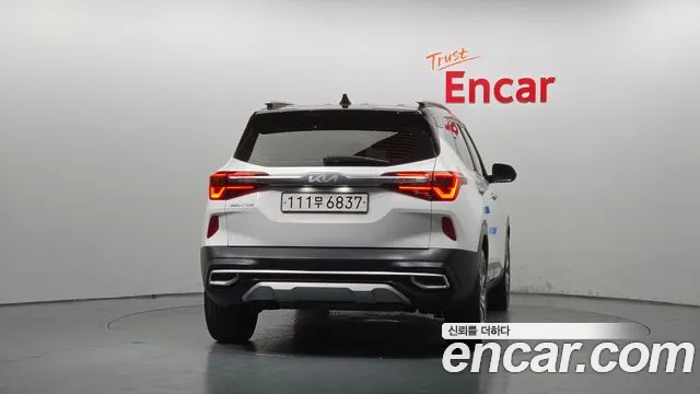 Kia Seltos 2022 thumb 4