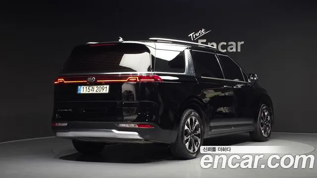 Kia Carnival 2020 thumb 2