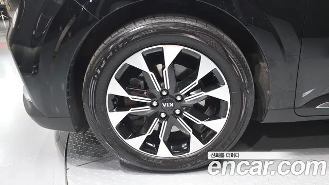 Kia Carnival 2020 thumb 5