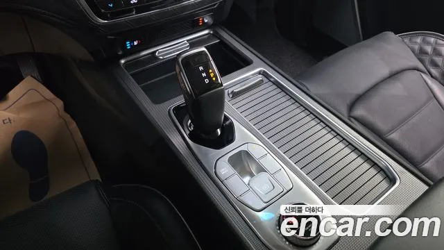 KG_Mobility_Ssangyong Rexton 2022 thumb 9