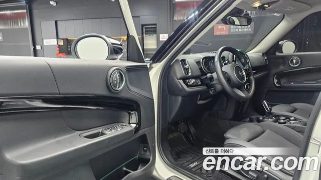 MINI Countryman 2024 thumb 10