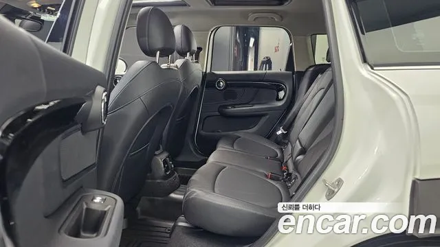 MINI Countryman 2024 thumb 11