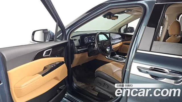 Kia Carnival 2022 thumb 10