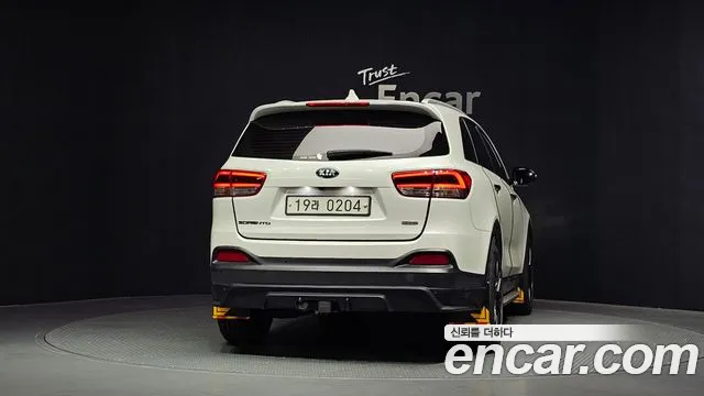 Kia Sorento 2015 thumb 4