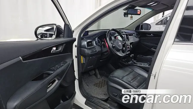 Kia Sorento 2015 thumb 10