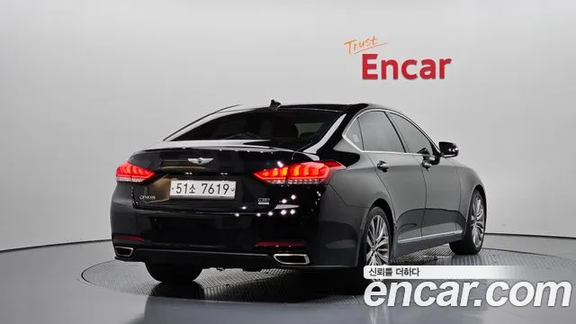 Hyundai Genesis 2014 thumb 2
