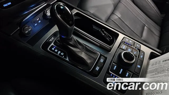 Hyundai Genesis 2014 thumb 9