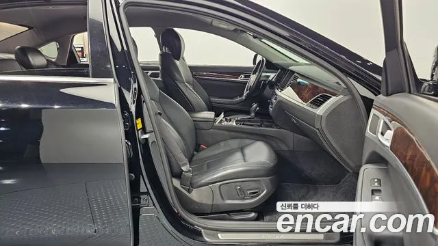 Hyundai Genesis 2014 thumb 11