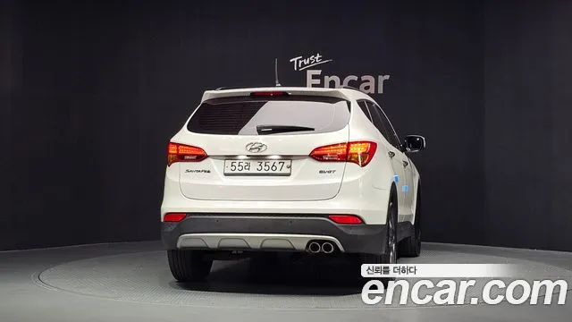 Hyundai Santa Fe 2013 thumb 4
