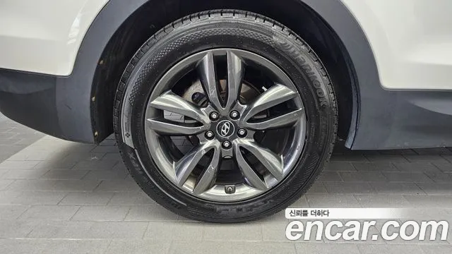 Hyundai Santa Fe 2013 thumb 5