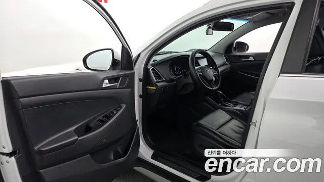 Hyundai Tucson 2016 thumb 10