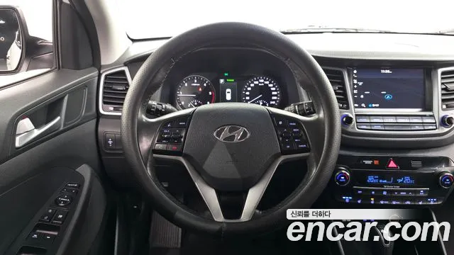 Hyundai Tucson 2016 thumb 12