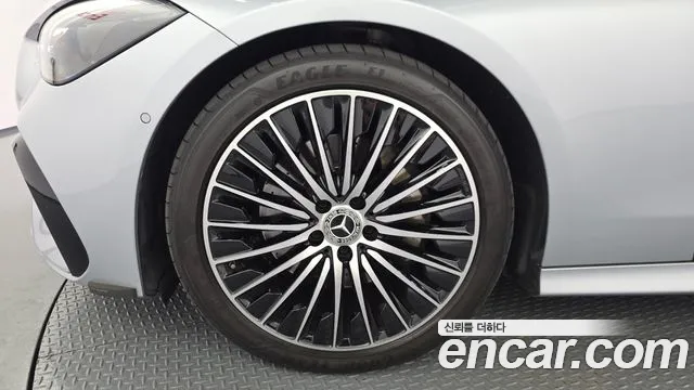 Mercedes-Benz CLE-Class 2025 thumb 5