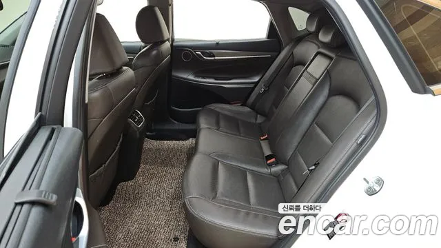 Hyundai Grandeur 2018 thumb 10