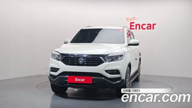 KG_Mobility_Ssangyong Rexton 2017 thumb 3