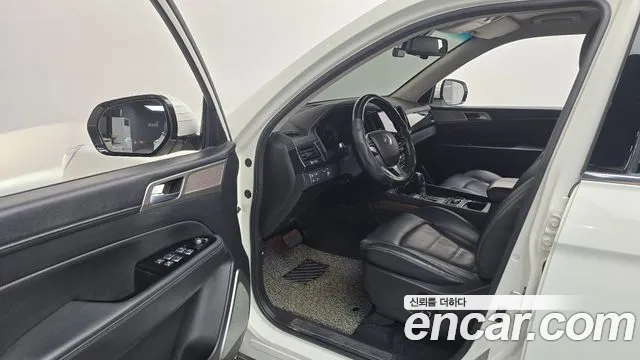 KG_Mobility_Ssangyong Rexton 2017 thumb 10