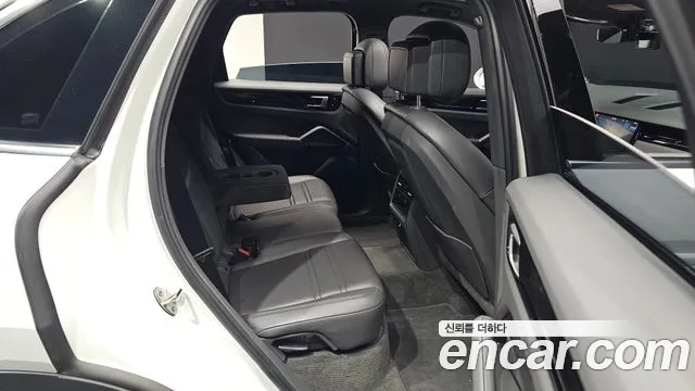 Porsche Cayenne 2019 thumb 11