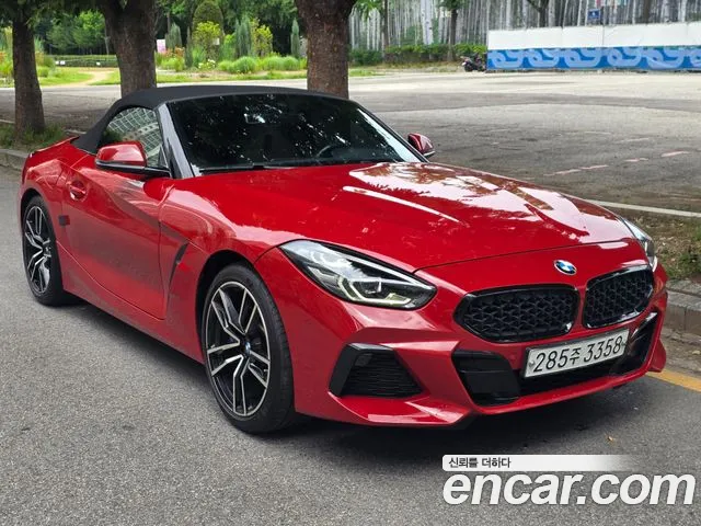 BMW Z4 2020 thumb 2
