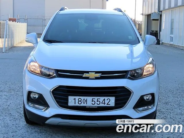 ChevroletGMDaewoo Tracker 2017 thumb 3
