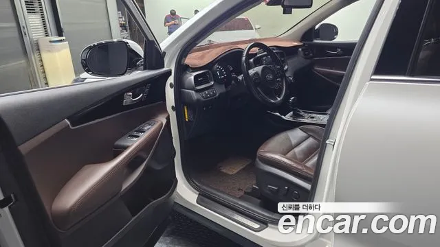 Kia Sorento 2015 thumb 10