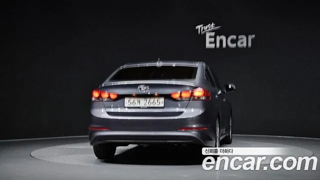 Hyundai Avante 2017 thumb 3