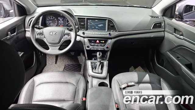 Hyundai Avante 2017 thumb 6