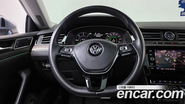 Volkswagen Arteon 2019 thumb 12