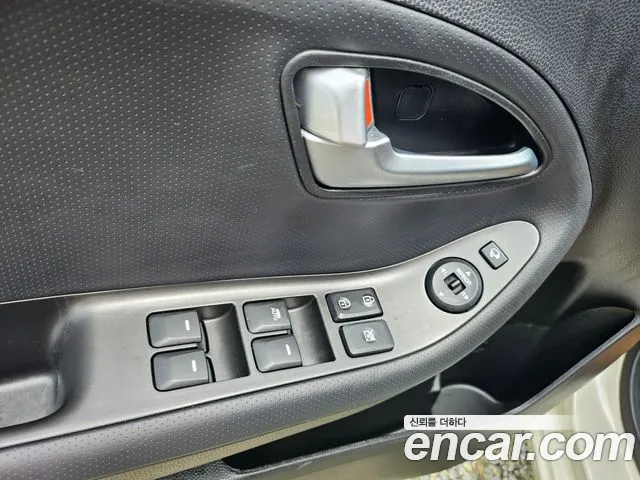 Kia Morning 2013 thumb 5