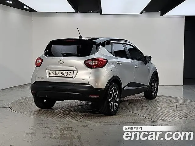 Renault-KoreaSamsung Captur 2014 thumb 4