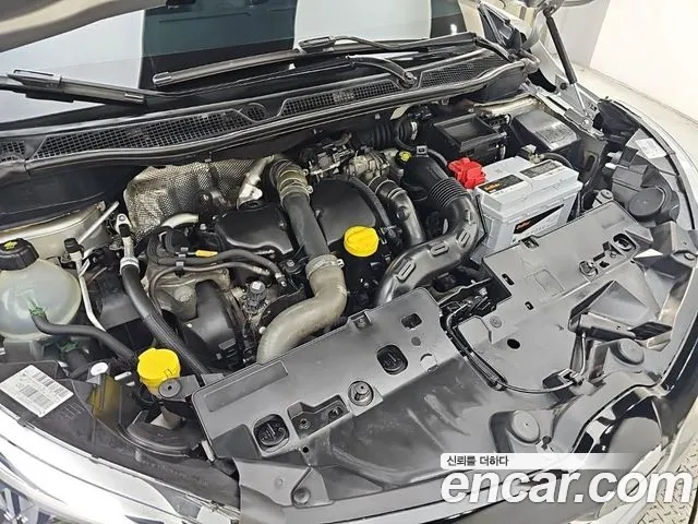 Renault-KoreaSamsung Captur 2014 thumb 6