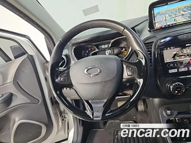 Renault-KoreaSamsung Captur 2014 thumb 9