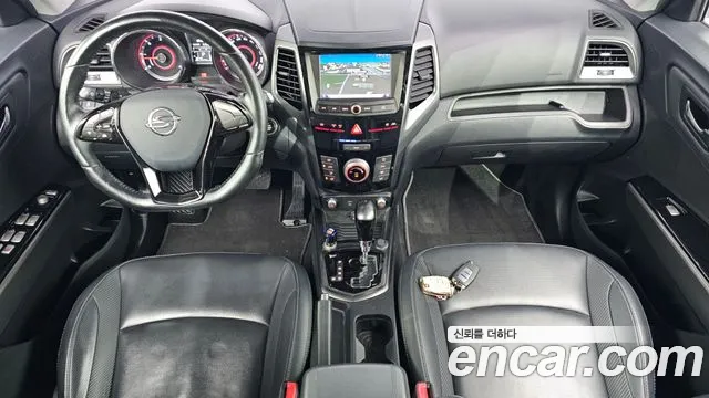 KG_Mobility_Ssangyong TIBOLI 2017 thumb 7