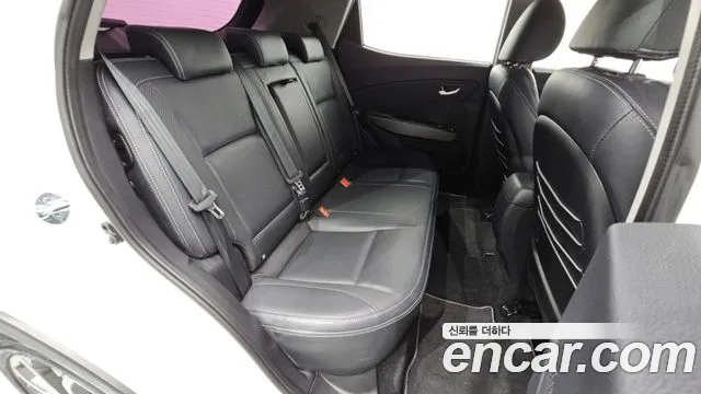 KG_Mobility_Ssangyong TIBOLI 2017 thumb 11
