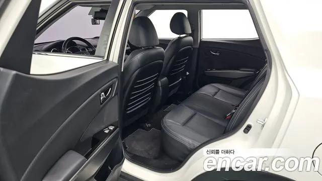 KG_Mobility_Ssangyong TIBOLI 2017 thumb 12