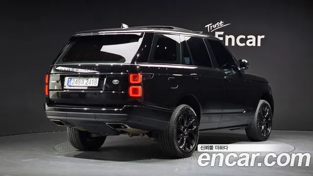 Land Rover Range Rover 2018 thumb 2