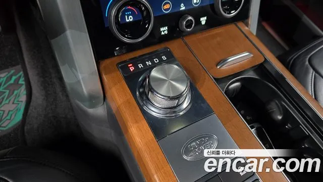Land Rover Range Rover 2018 thumb 9